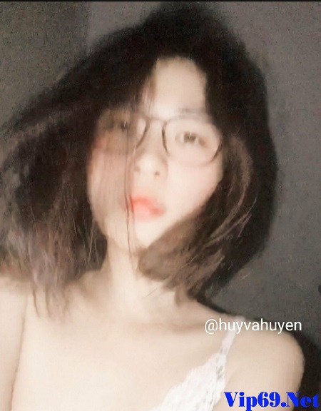 Pic + Clip: Huy và Huyền (New)